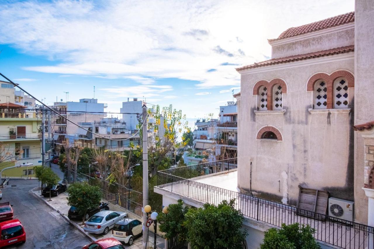 Joyfull Apartment In Piraeus Buitenkant foto